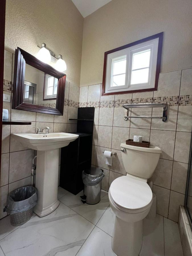 One South Place Hotel Belize City Dış mekan fotoğraf