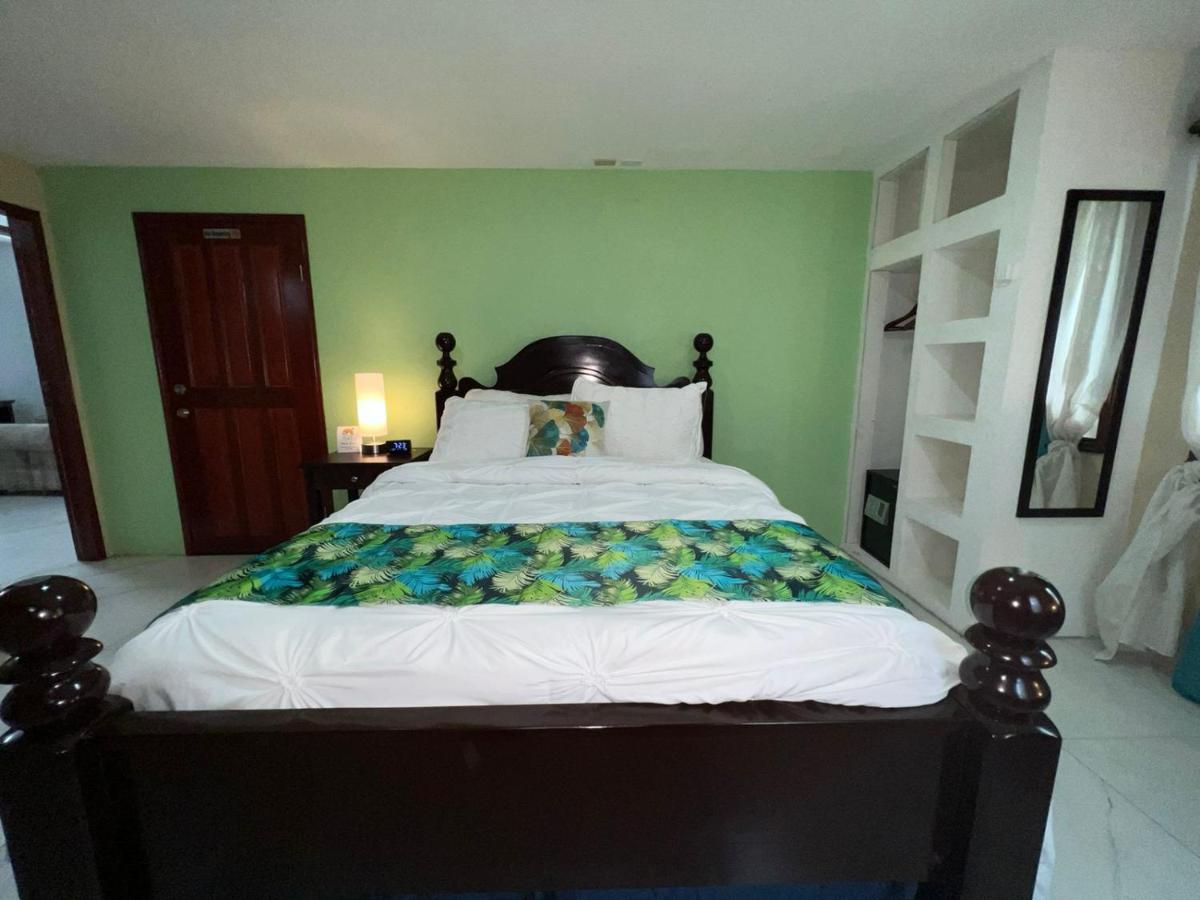 One South Place Hotel Belize City Dış mekan fotoğraf